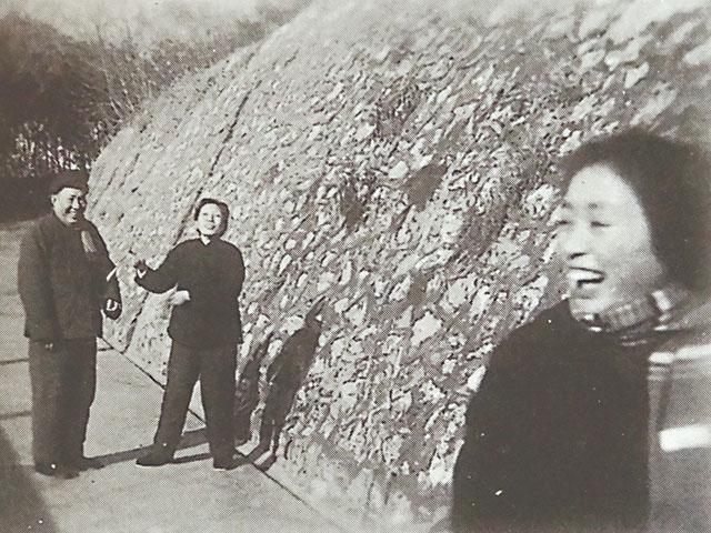 10aa9p03a.jpg